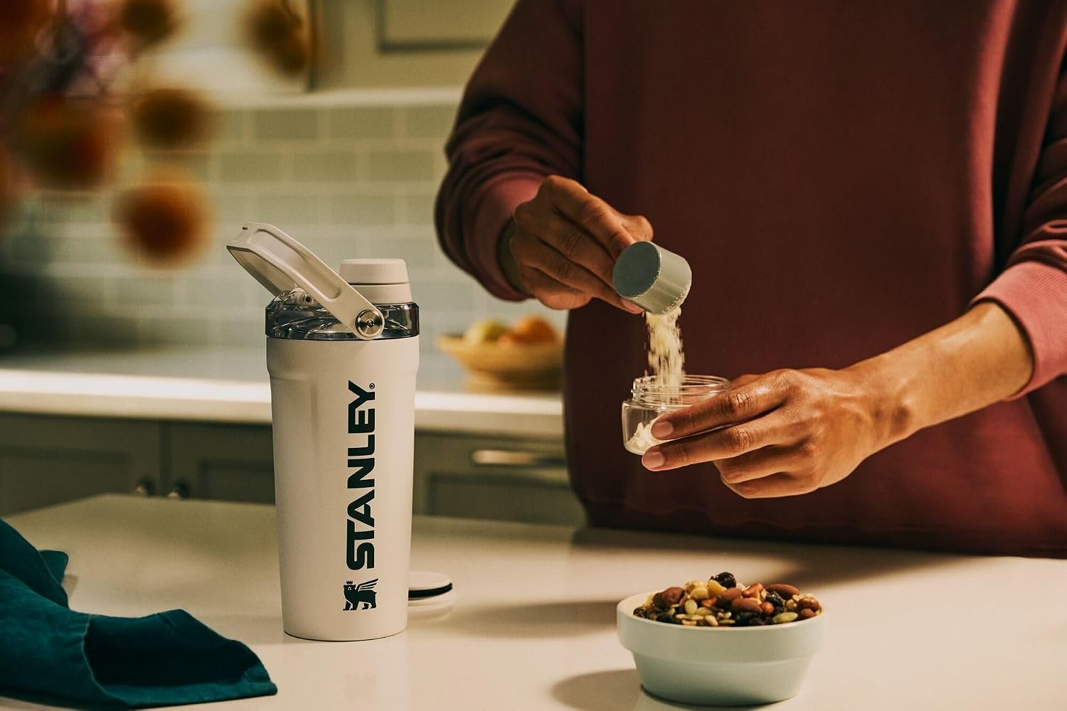 STANLEY Vitalize Shaker Bottle 20 oz | Leakproof Insulated Stainless Steel Shaker Cup | Base Storage and Twist On Fast Flow Lid | Protein Shakes and Pre Workout Powder | BPA-Free | Dried Pine - Image 8